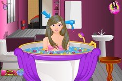 Барби в ванной